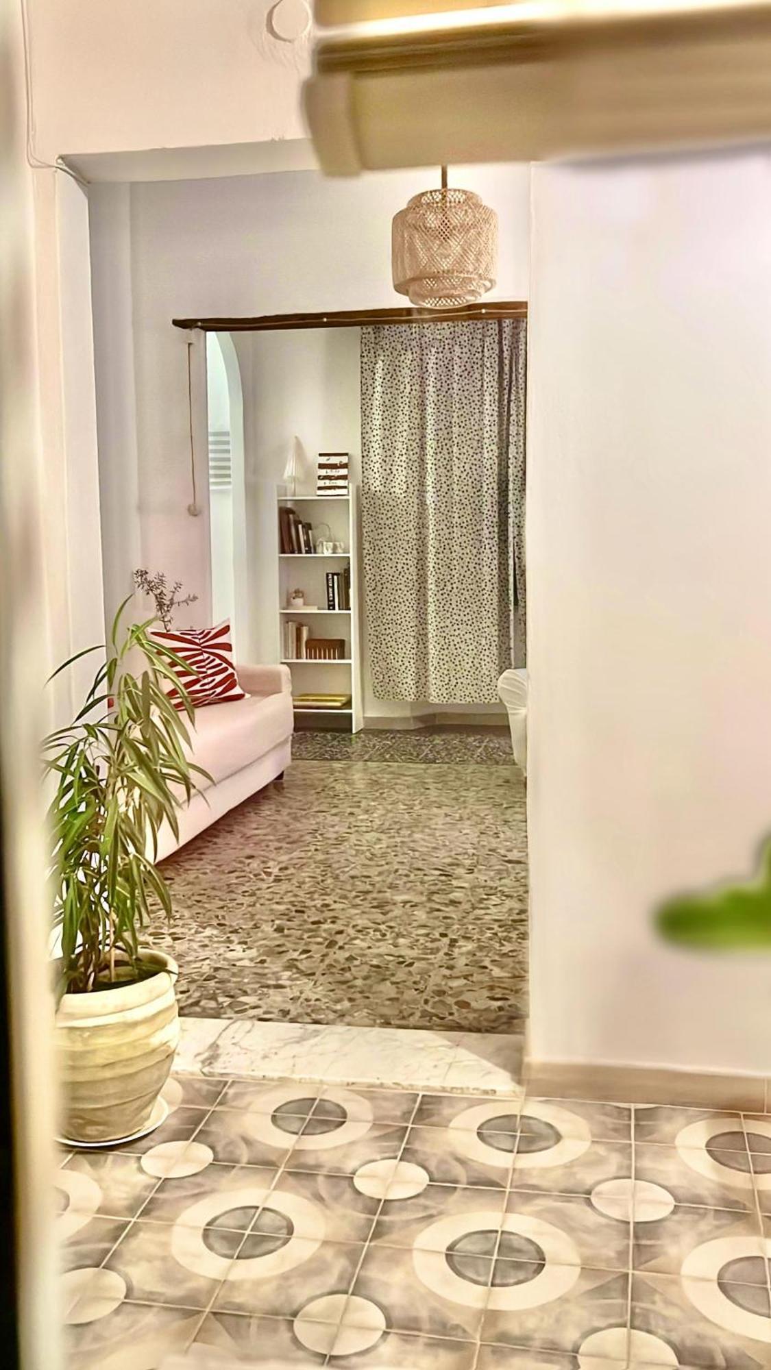Casetta Bianca Con Giardino Posada  Esterno foto